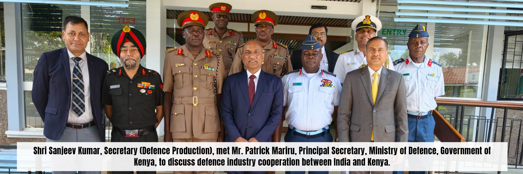 Shri Sanjeev Kumar, Secretary (Defence Production), met Mr. Patrick Mariru, Principal Secretary, Ministry of Defence, Government of<br />
Kenya, to discuss defence industry cooperation between India and Kenya.
