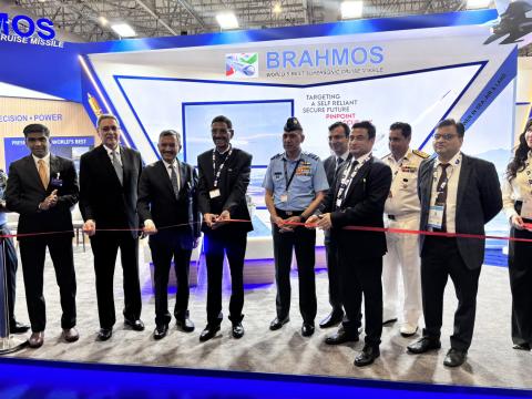 Hon’ble Raksha Rajya Mantri Shri Sanjay Seth, inaugurated the India Pavilion at Dubai Airshow 2025. The pavilion showcases indigenous fighter jet technology, next-gen defence startups, cutting-edge aerospace innovation, and the spirit of self-reliance.